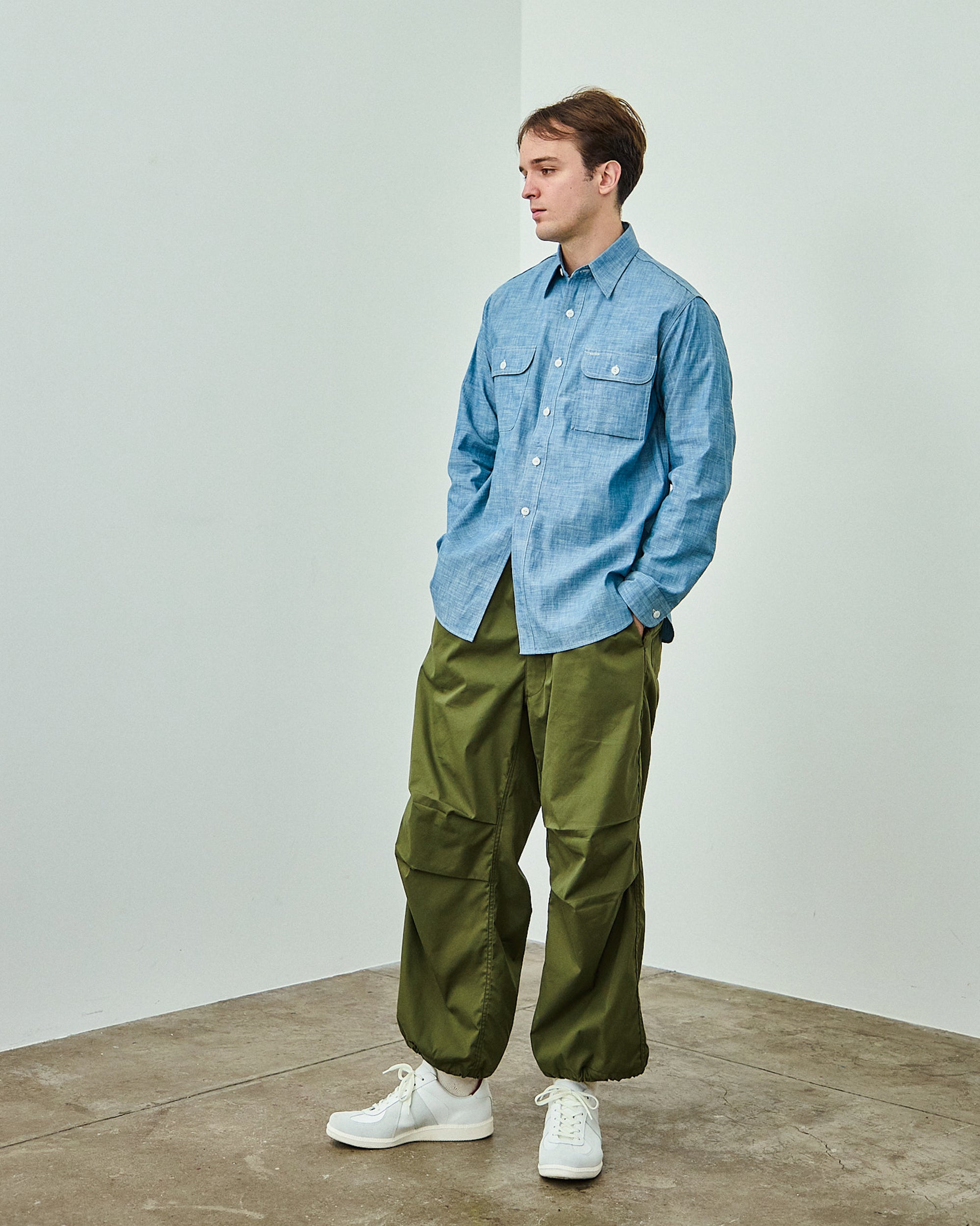 1952 Chambray