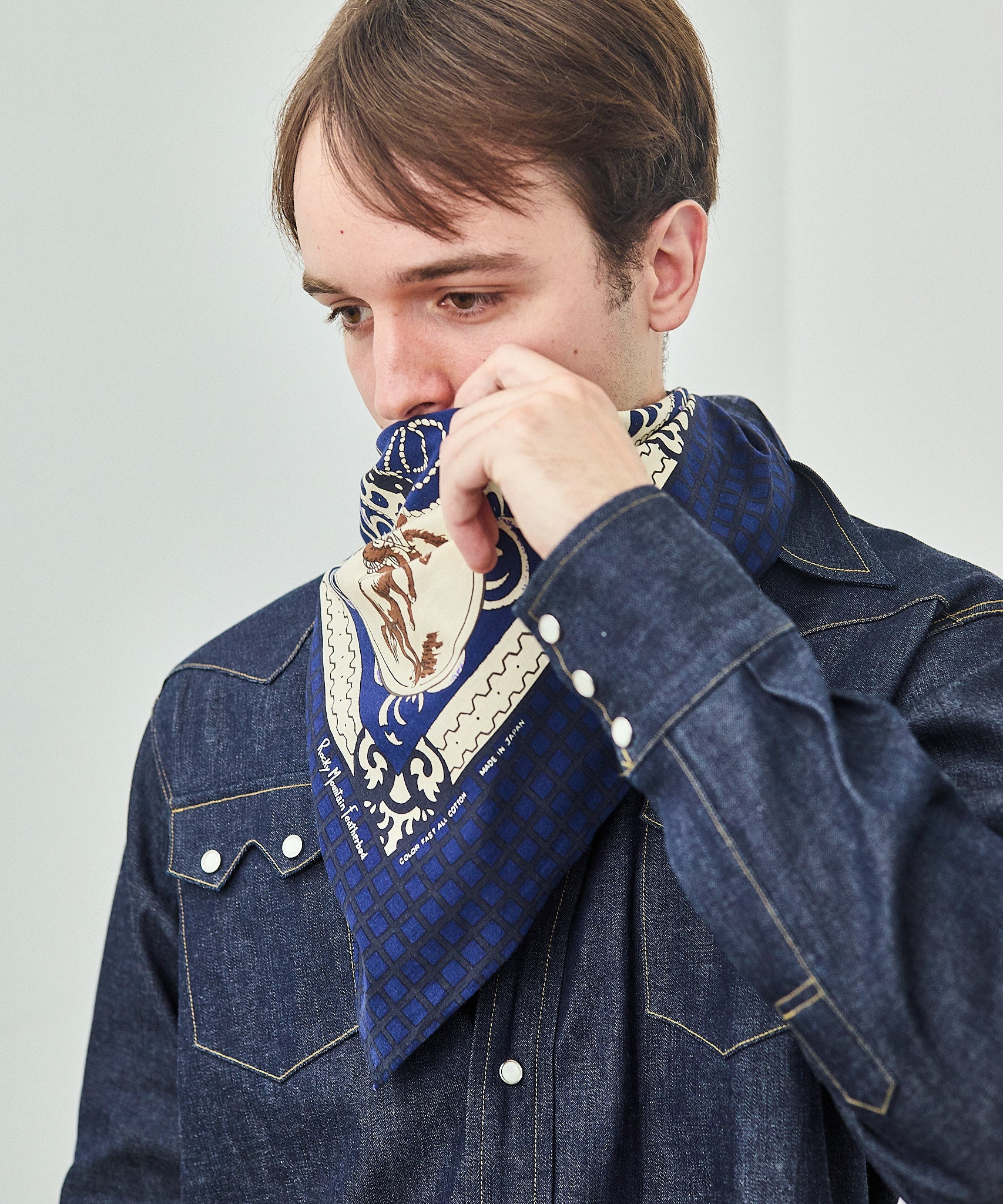 Scarf Jackson Riders