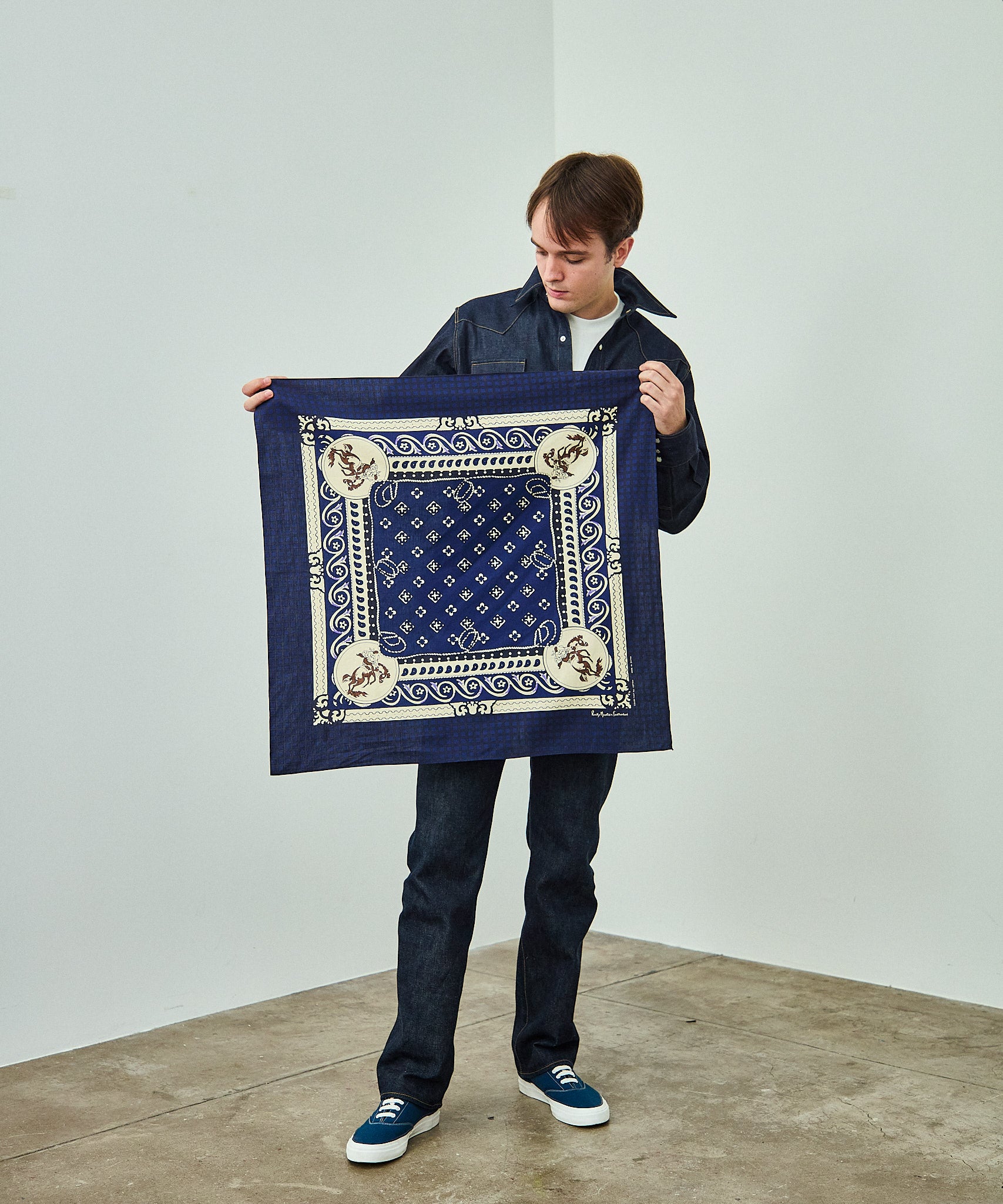 Scarf Jackson Riders