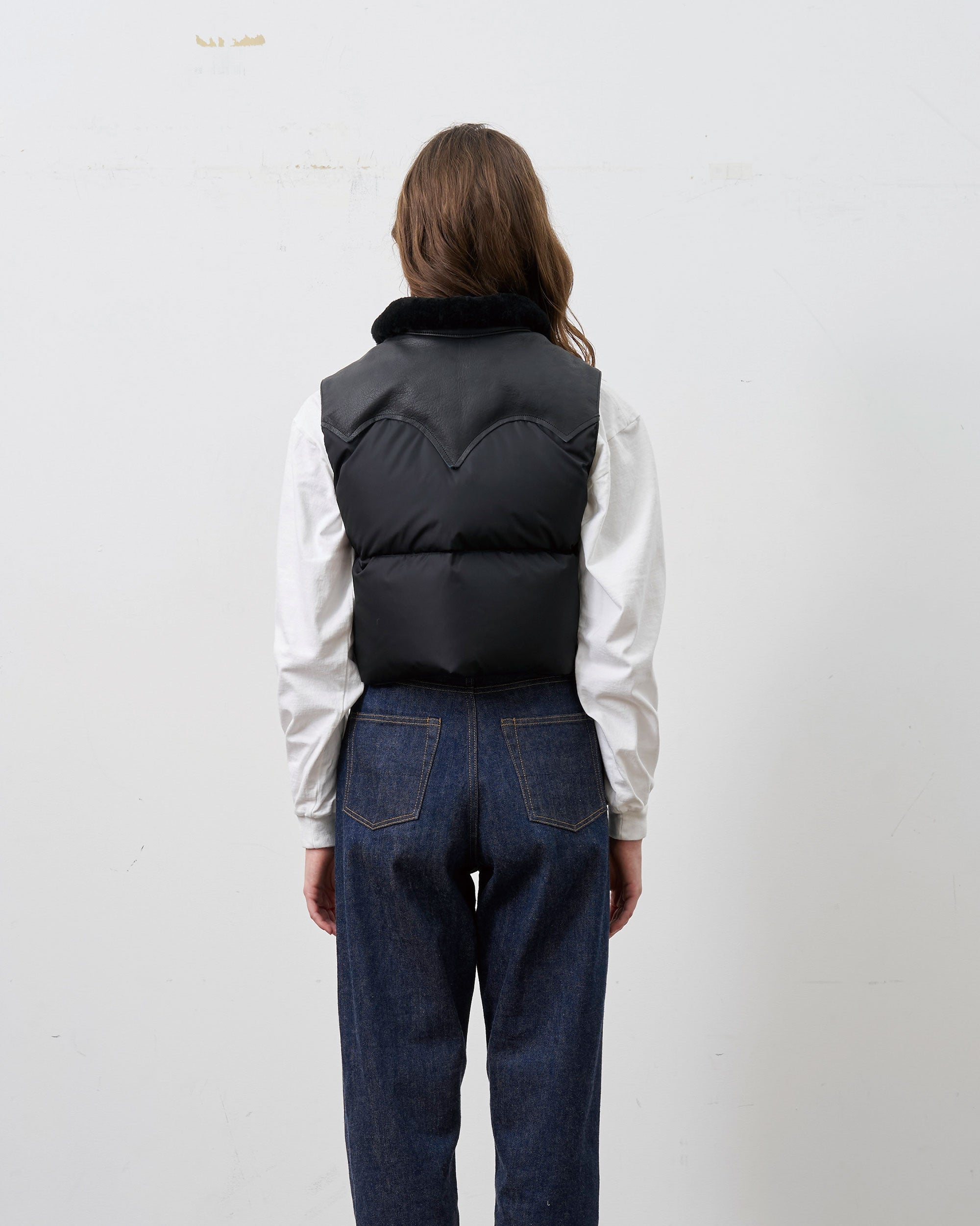 Annelle Vest