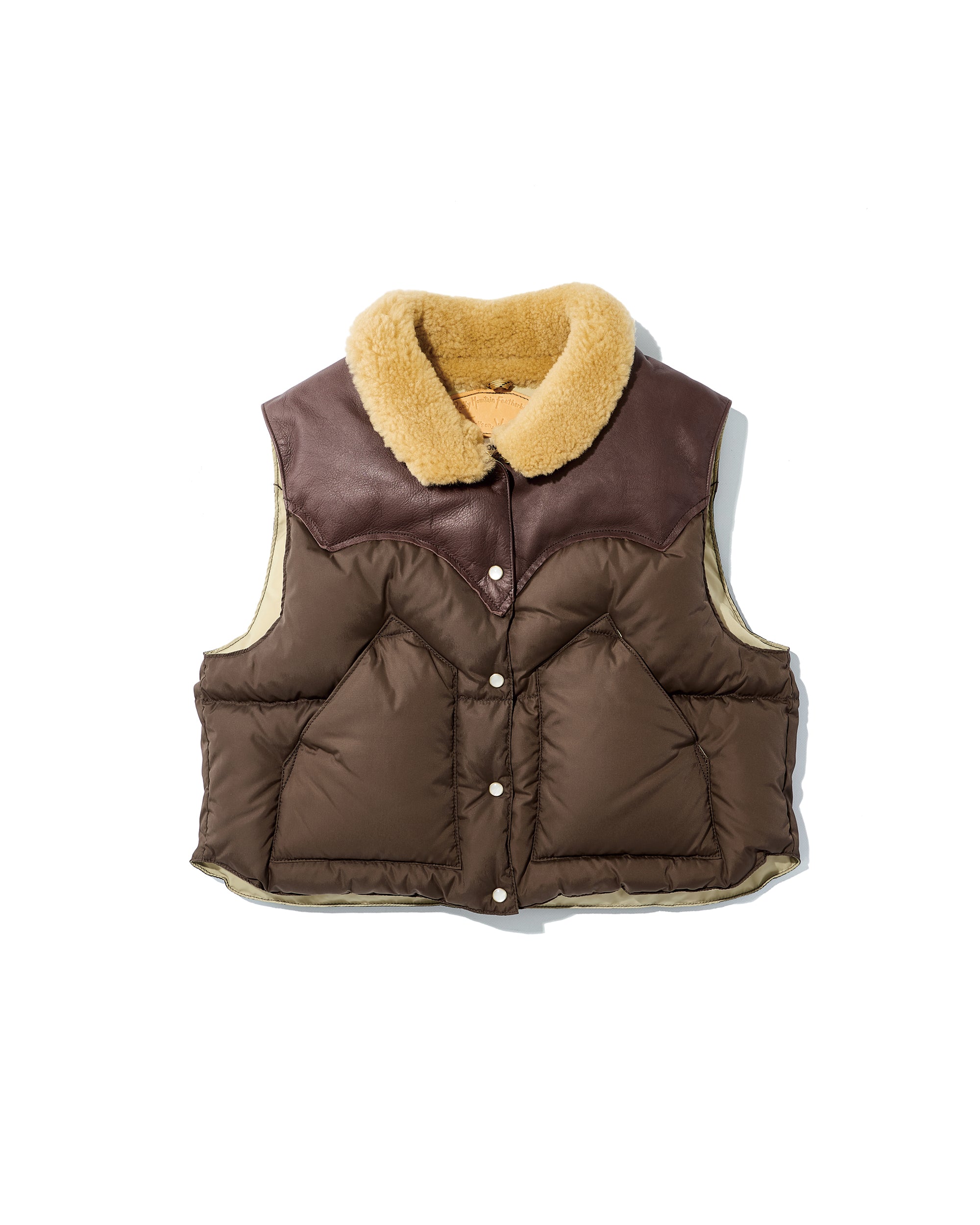 Annelle Vest